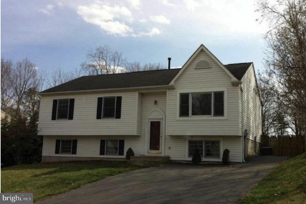 303 PEMBRIDGE DR