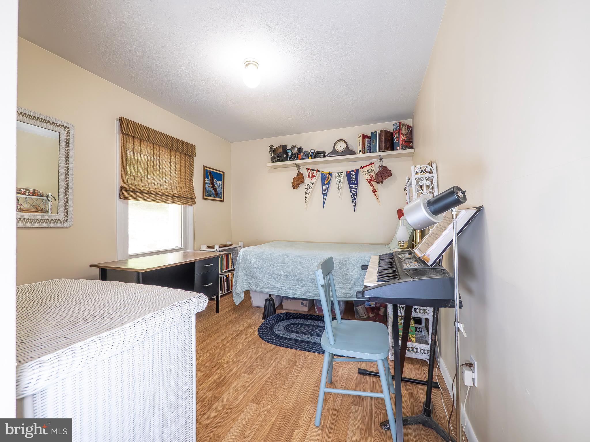 1502 TOMAHAWK TRAIL