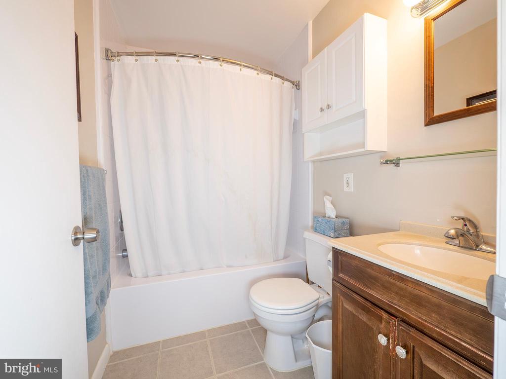 1502 TOMAHAWK TRAIL