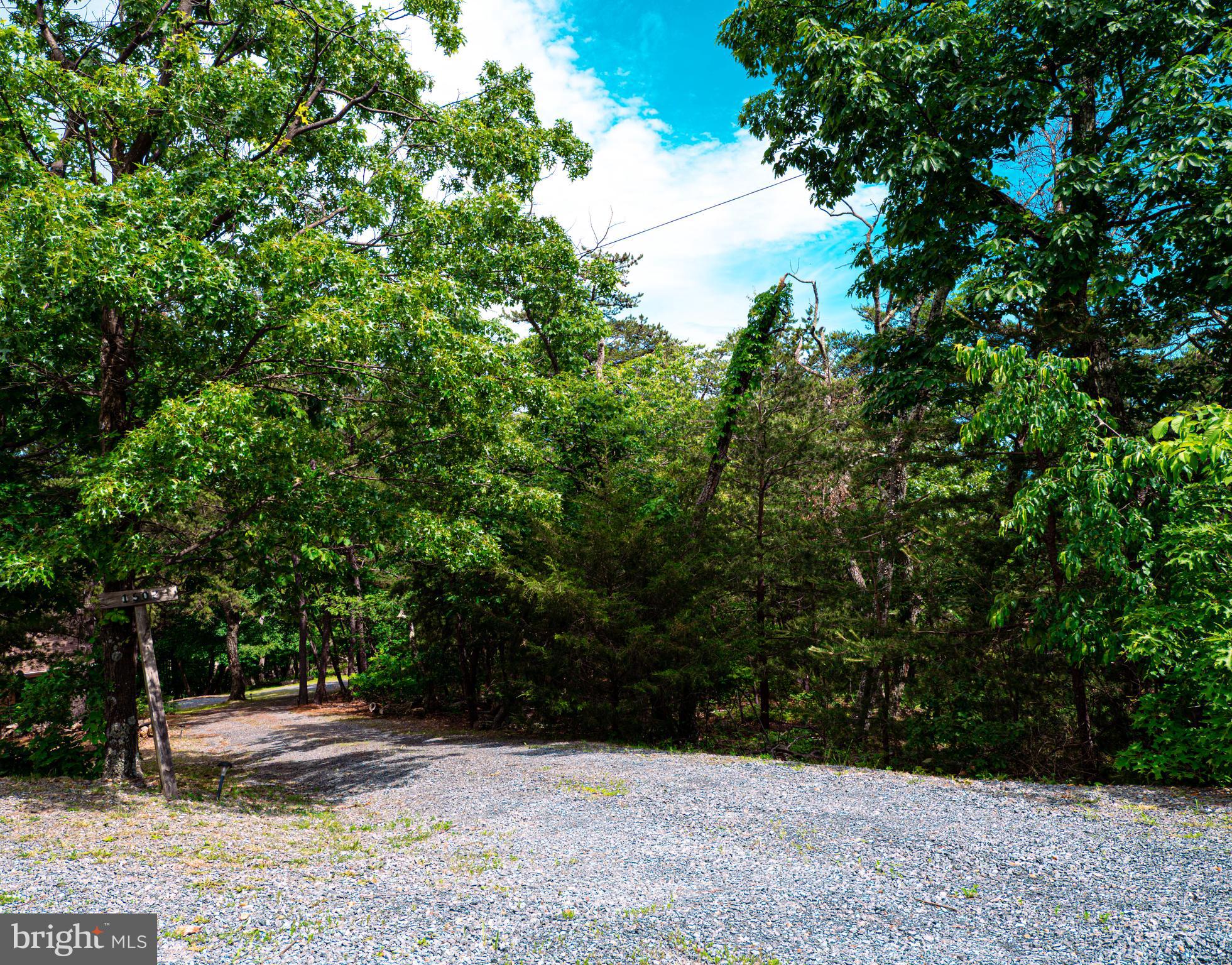 1502 TOMAHAWK TRAIL