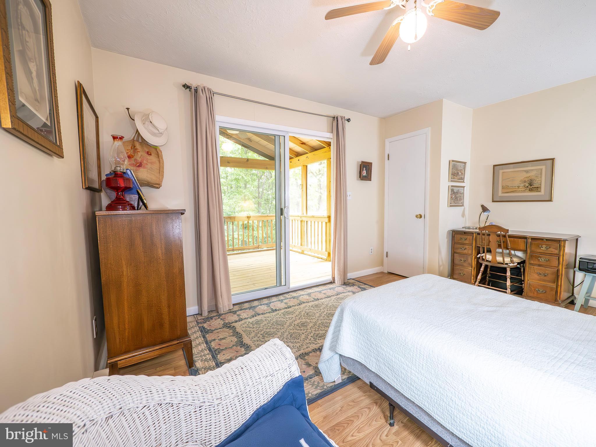 1502 TOMAHAWK TRAIL
