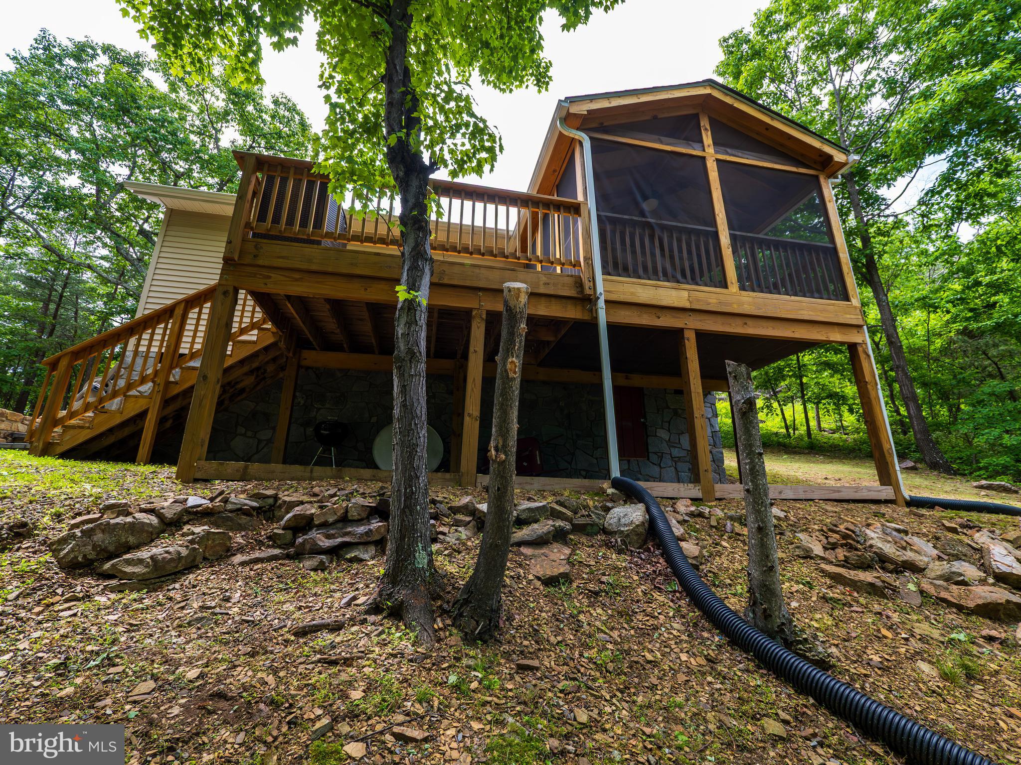 1502 TOMAHAWK TRAIL
