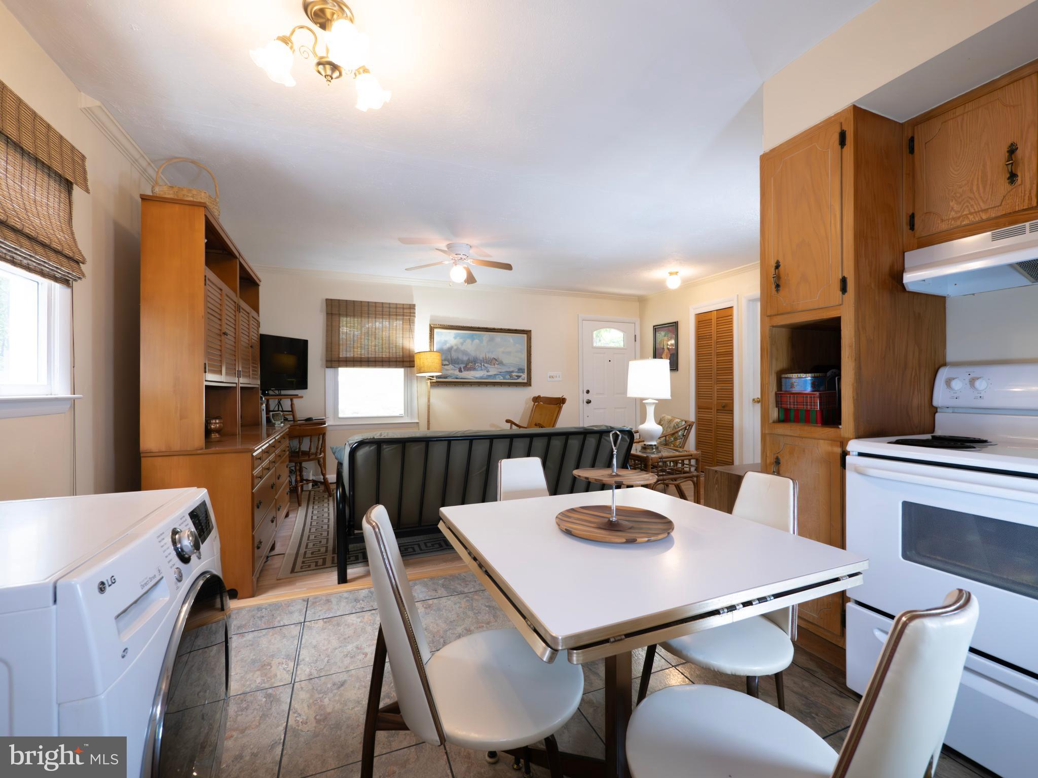 1502 TOMAHAWK TRAIL