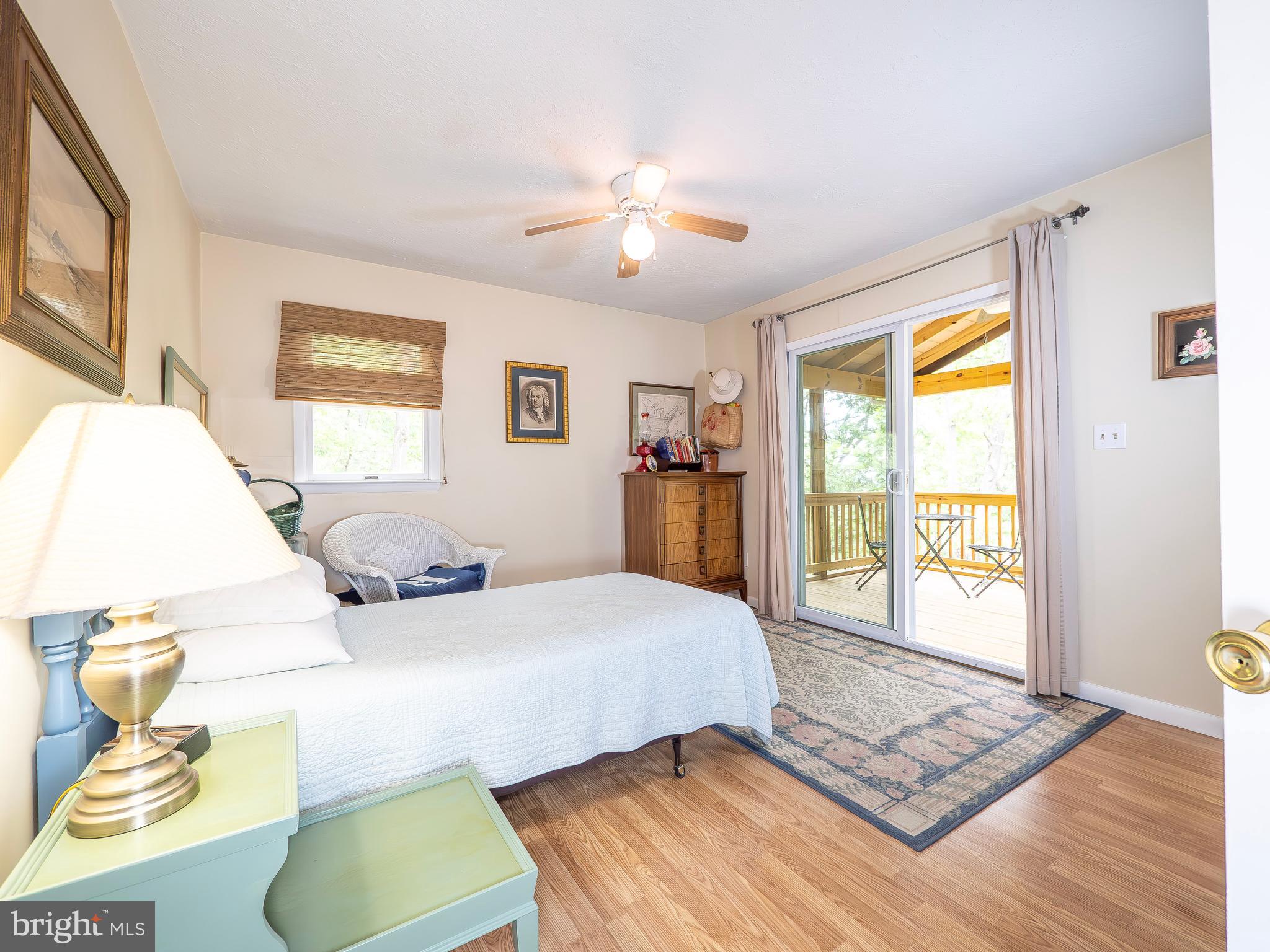 1502 TOMAHAWK TRAIL