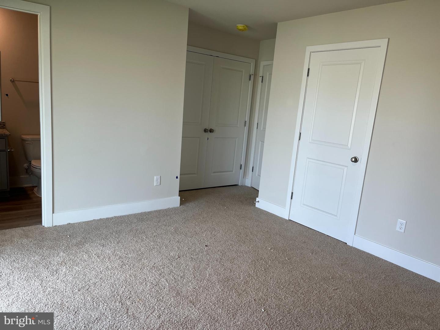 166 MUNSEE CIR