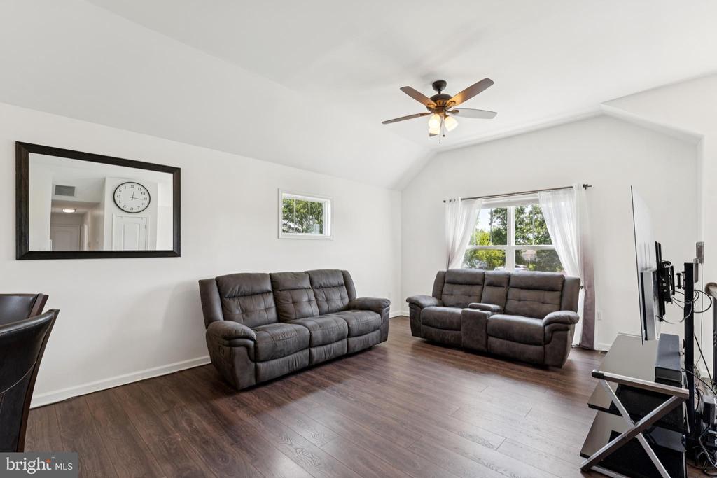 103 Santa Maria Dr