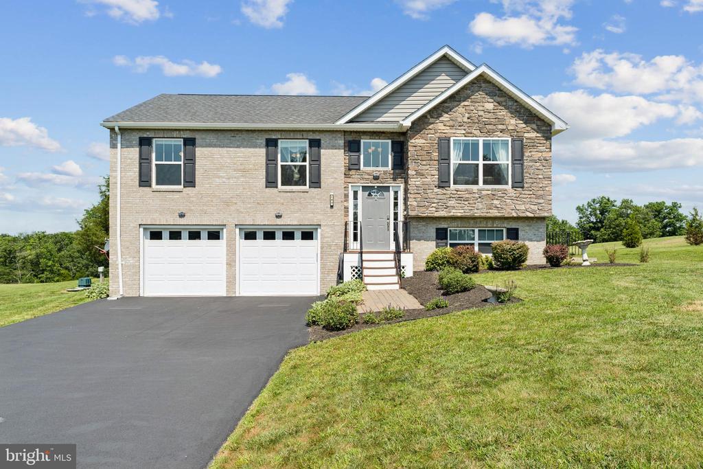 103 Santa Maria Dr