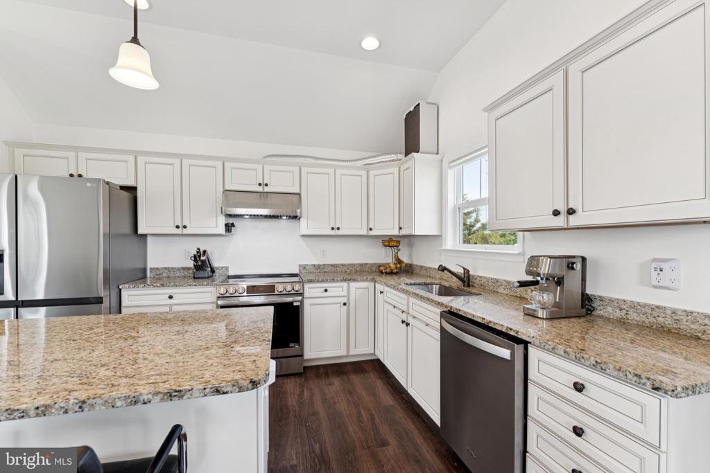 103 Santa Maria Dr