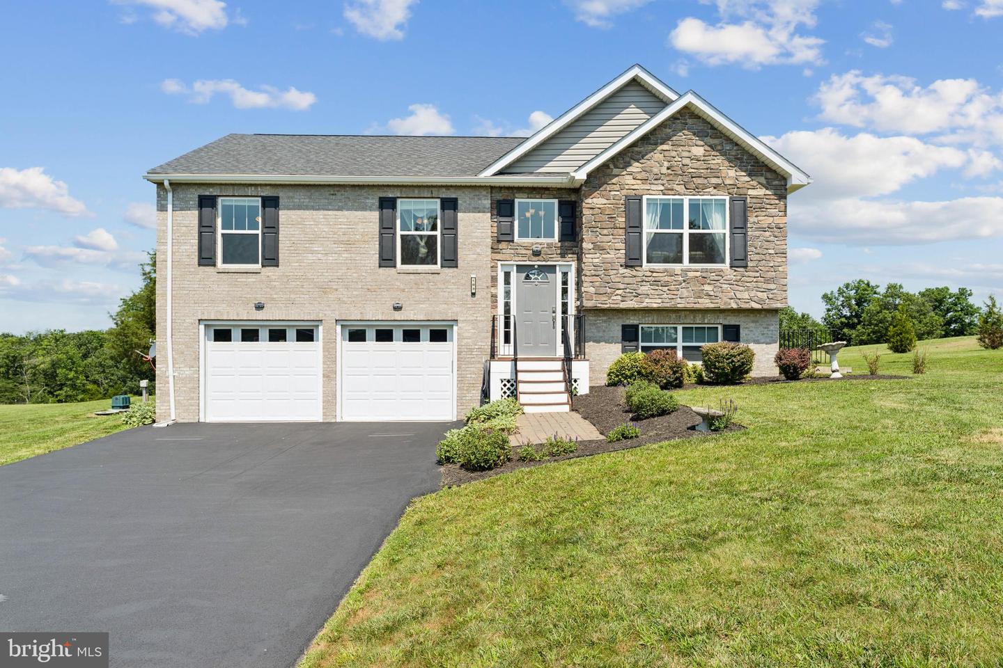 103 Santa Maria Dr