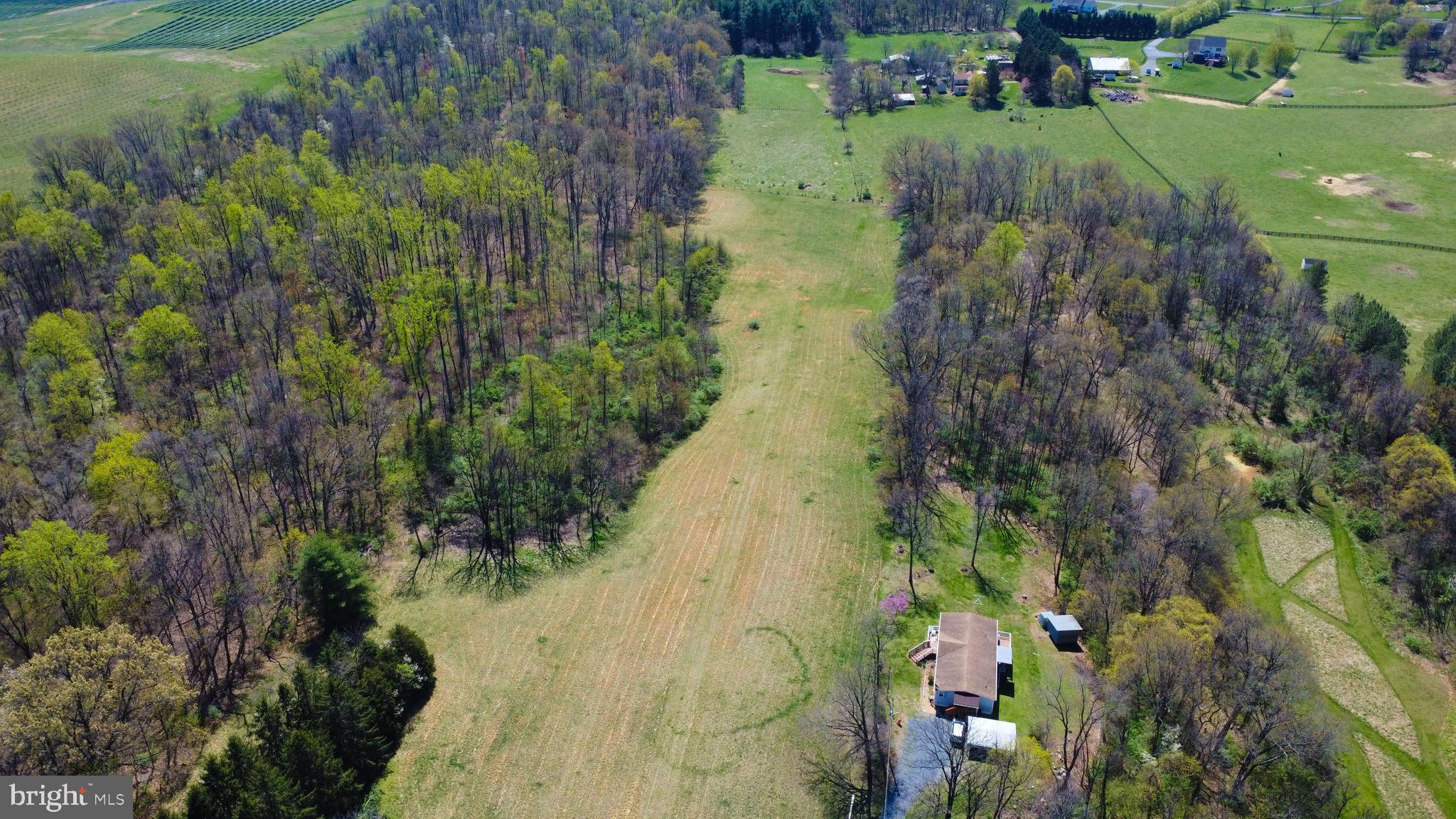 Lot B 4661 Middle Road