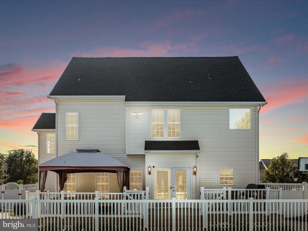 121 Brenton Ct