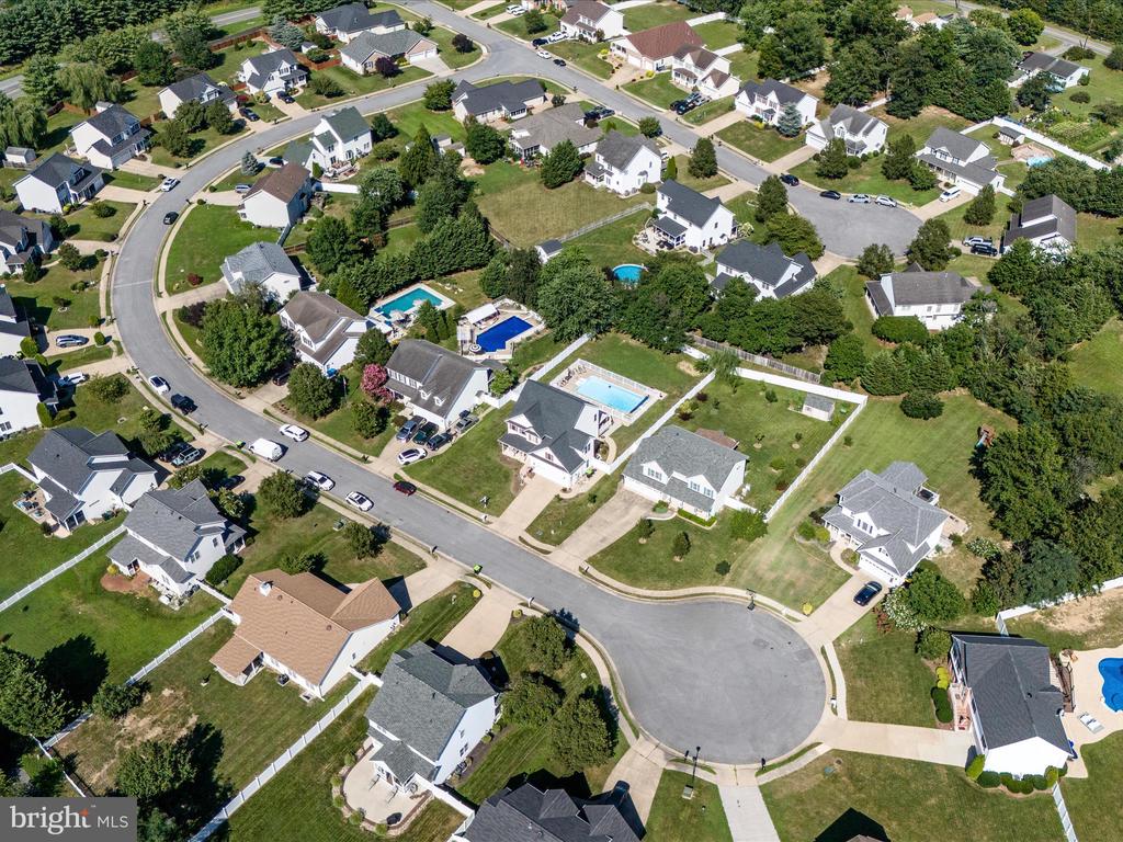 121 Brenton Ct