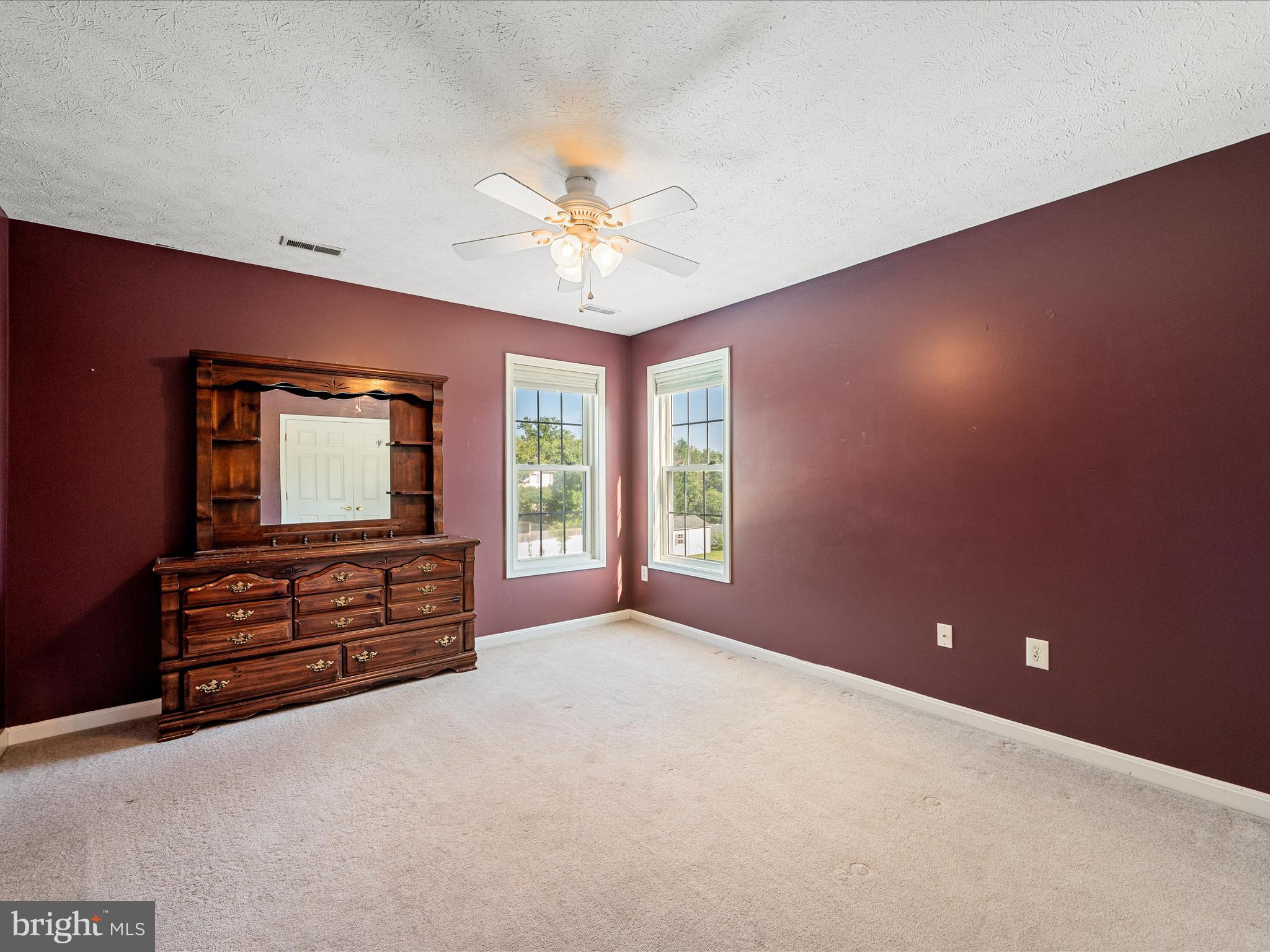 121 Brenton Ct