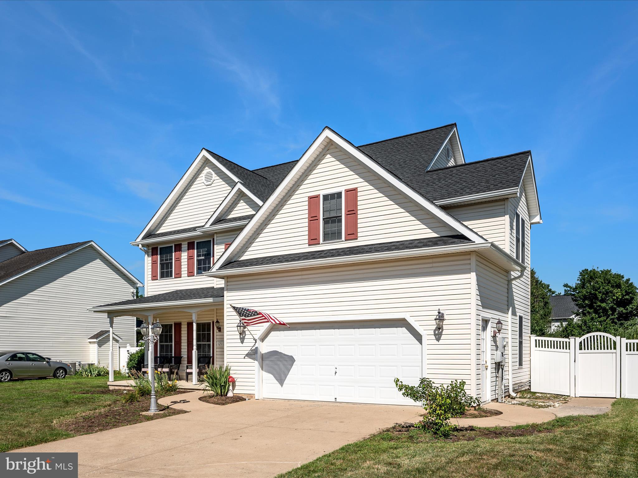 121 Brenton Ct