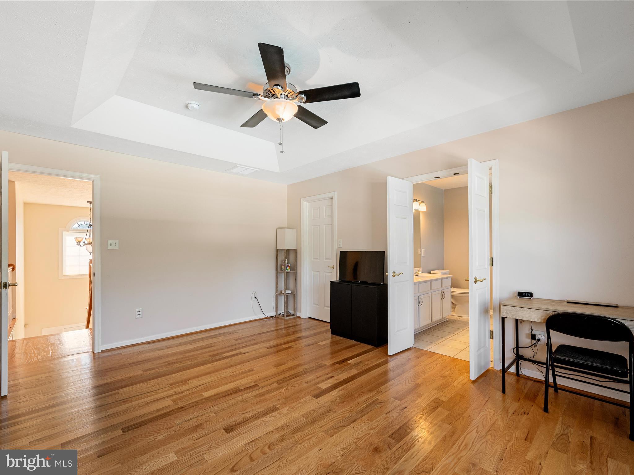 121 Brenton Ct