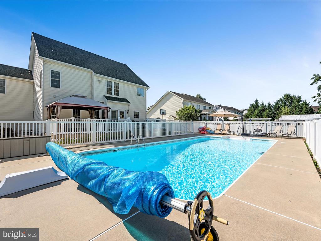 121 Brenton Ct