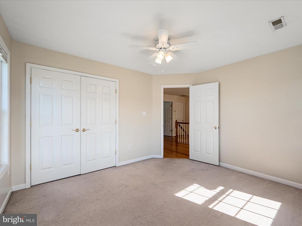 121 Brenton Ct