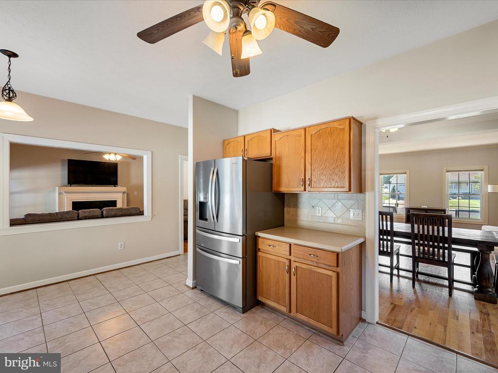 121 Brenton Ct