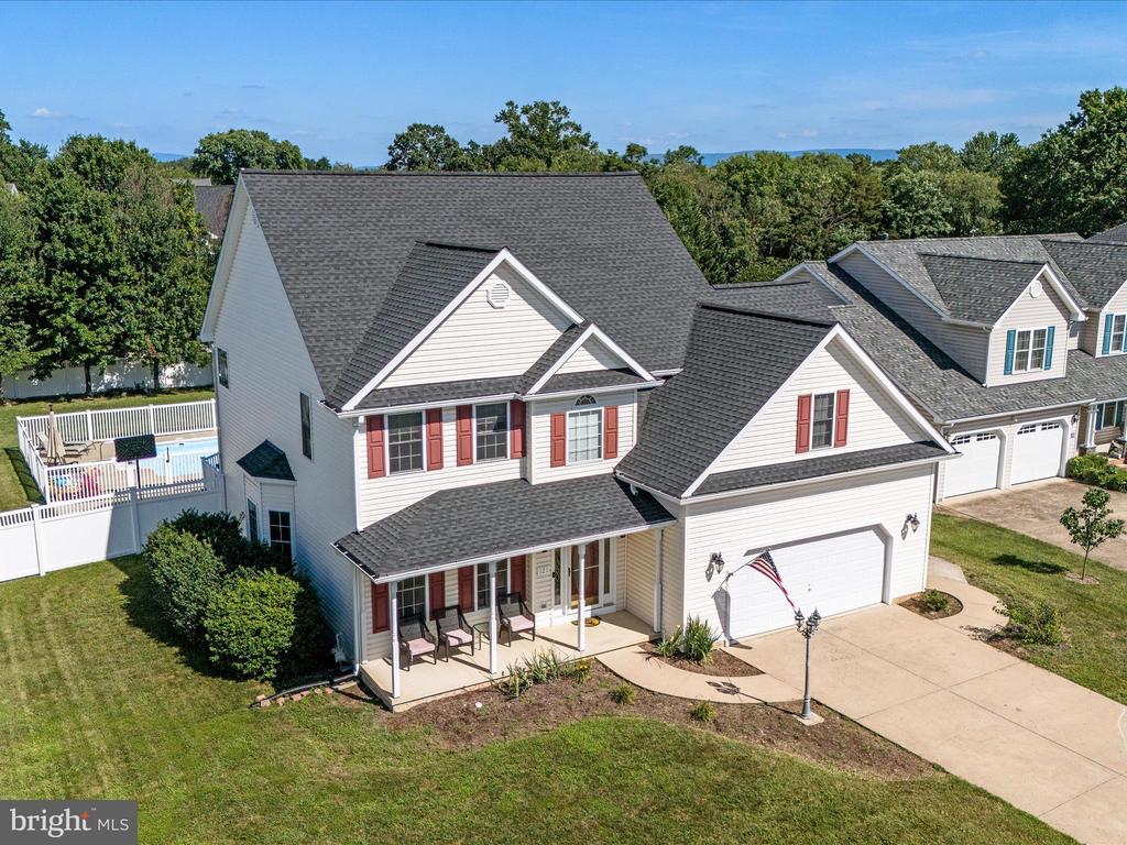 121 Brenton Ct