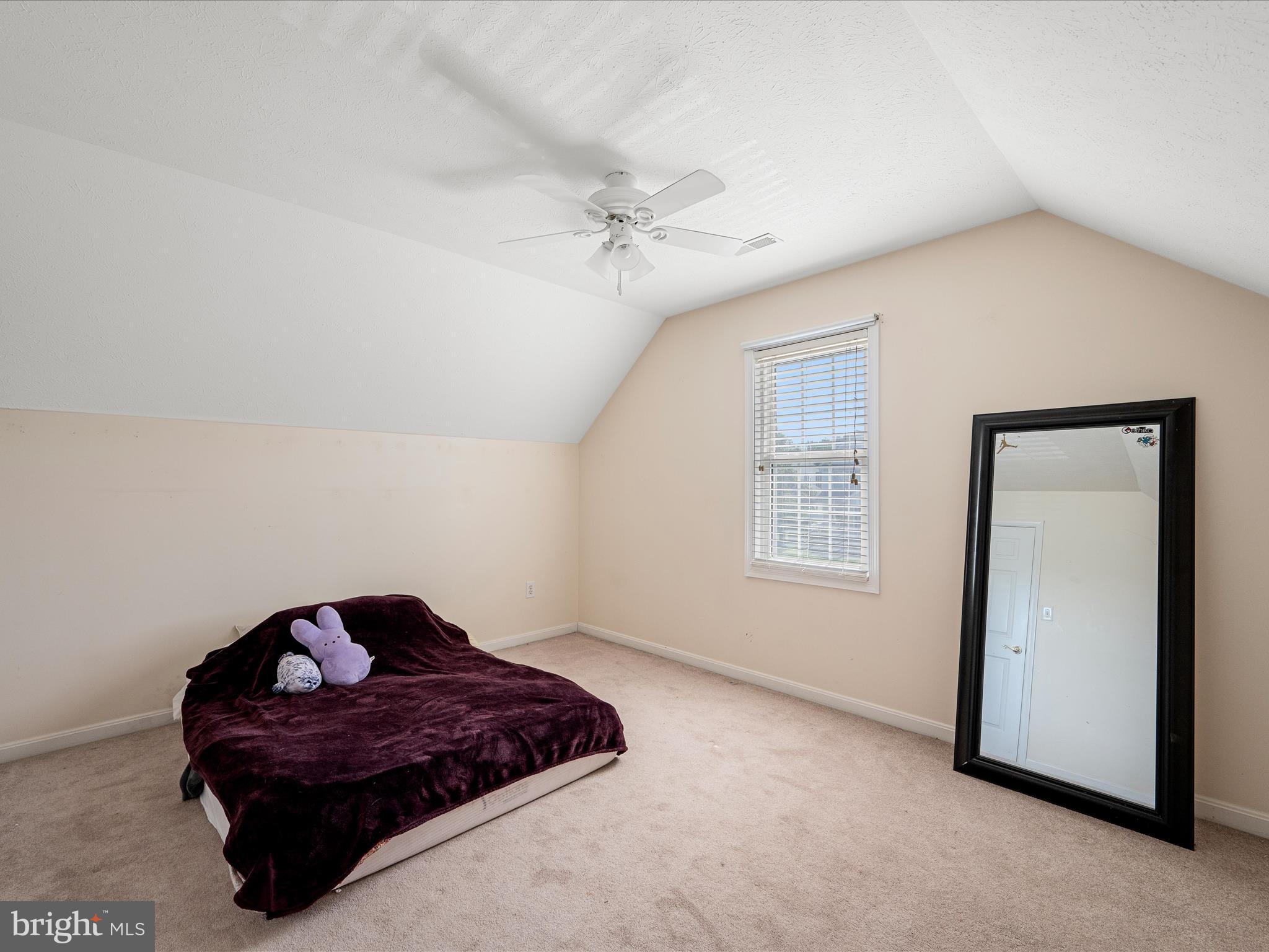 121 Brenton Ct