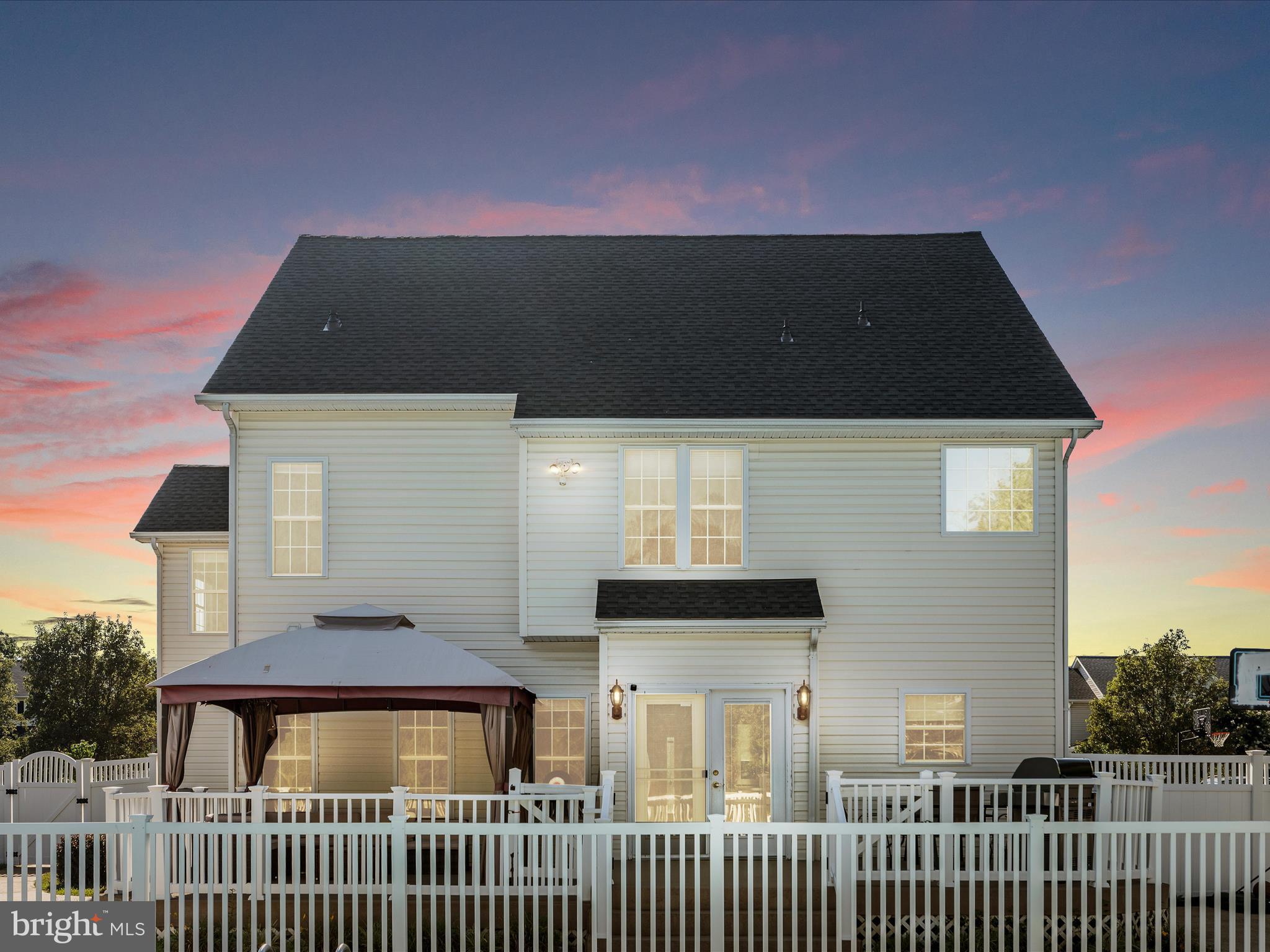 121 Brenton Ct