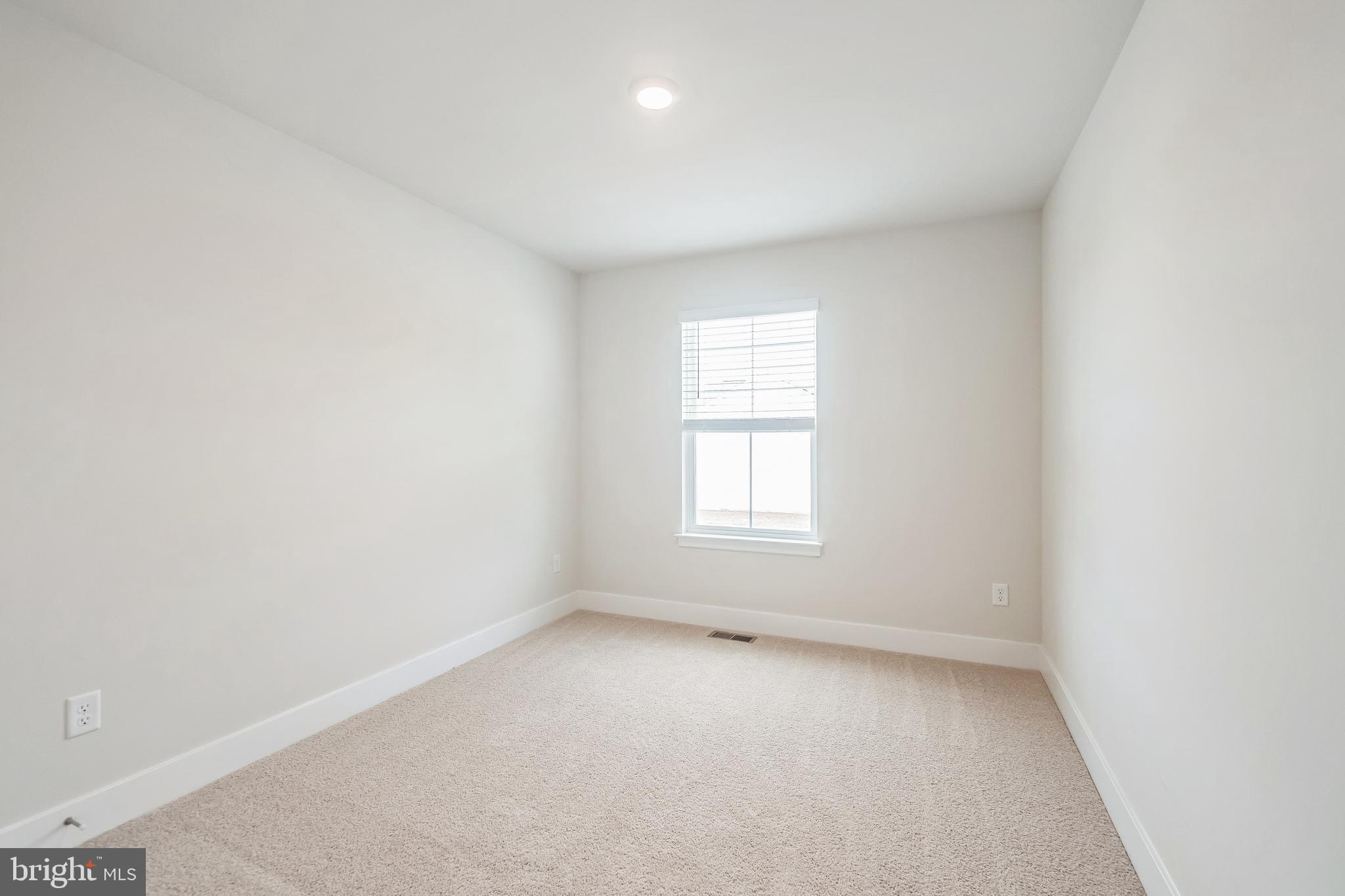 121 NOOTKA WAY