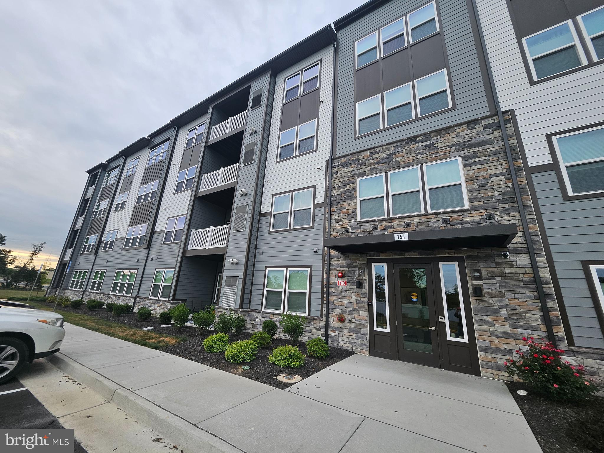 151 McCormick Cir Cir #203