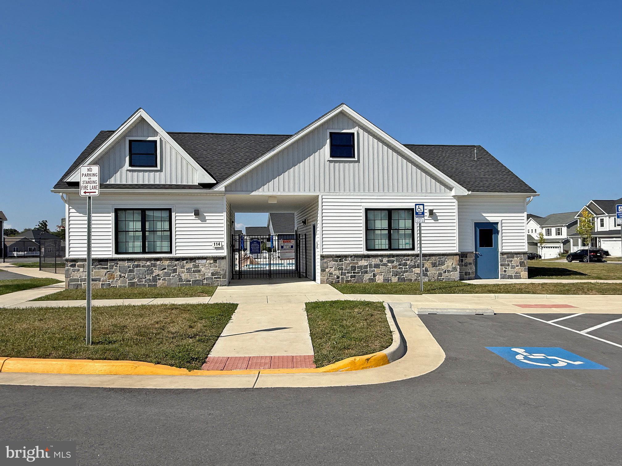 128 Nevermore Dr