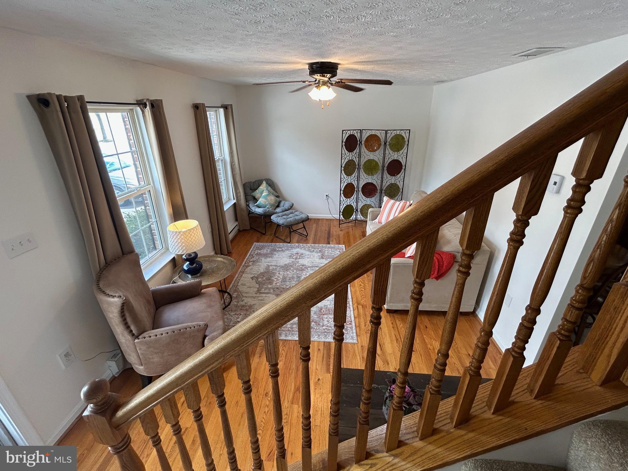 1005 Locust St