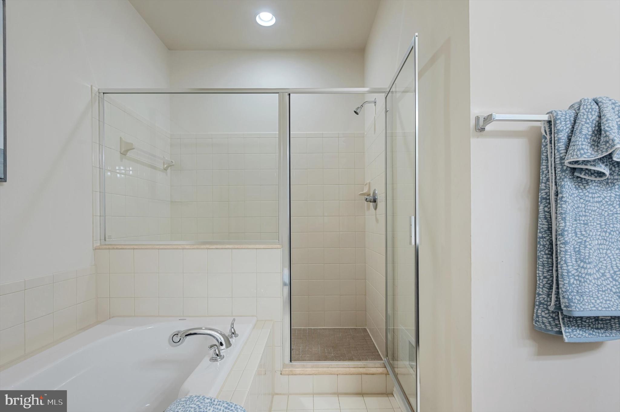 203 STARRY WAY DRIVE