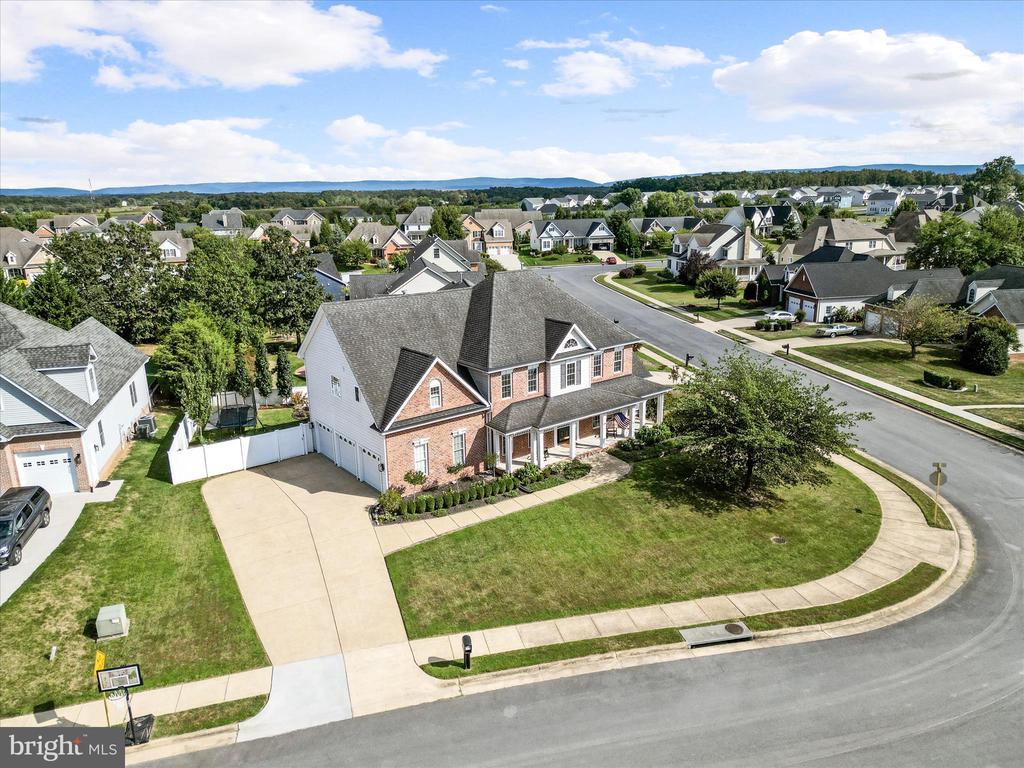 132 CAHILLE DRIVE
