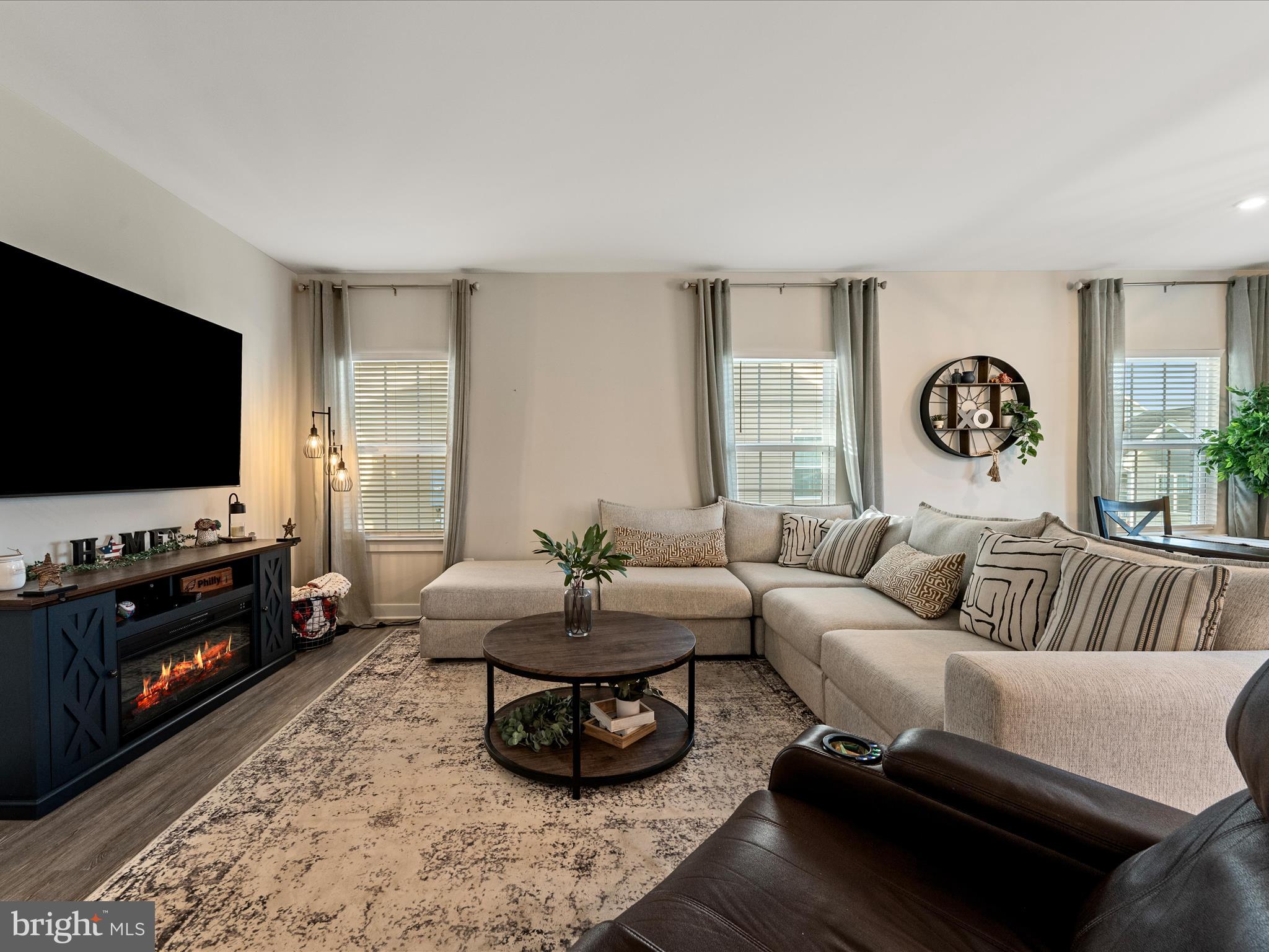 107 INTERLACE WAY