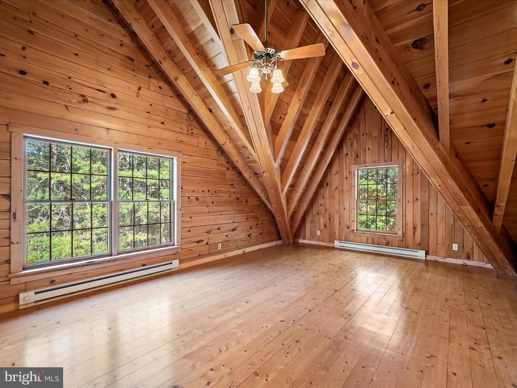 175 NIXON DRIVE