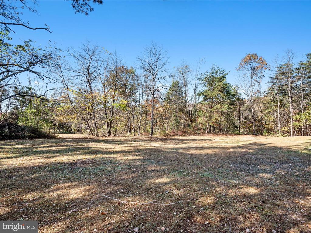 175 NIXON DRIVE