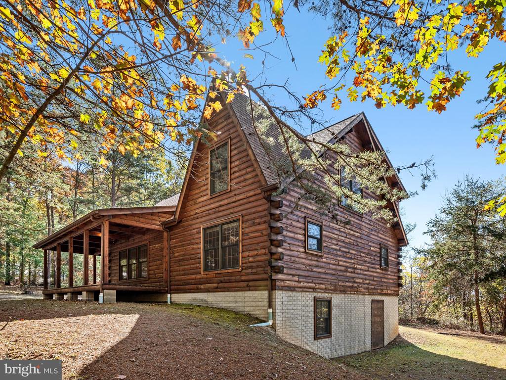 175 NIXON DRIVE