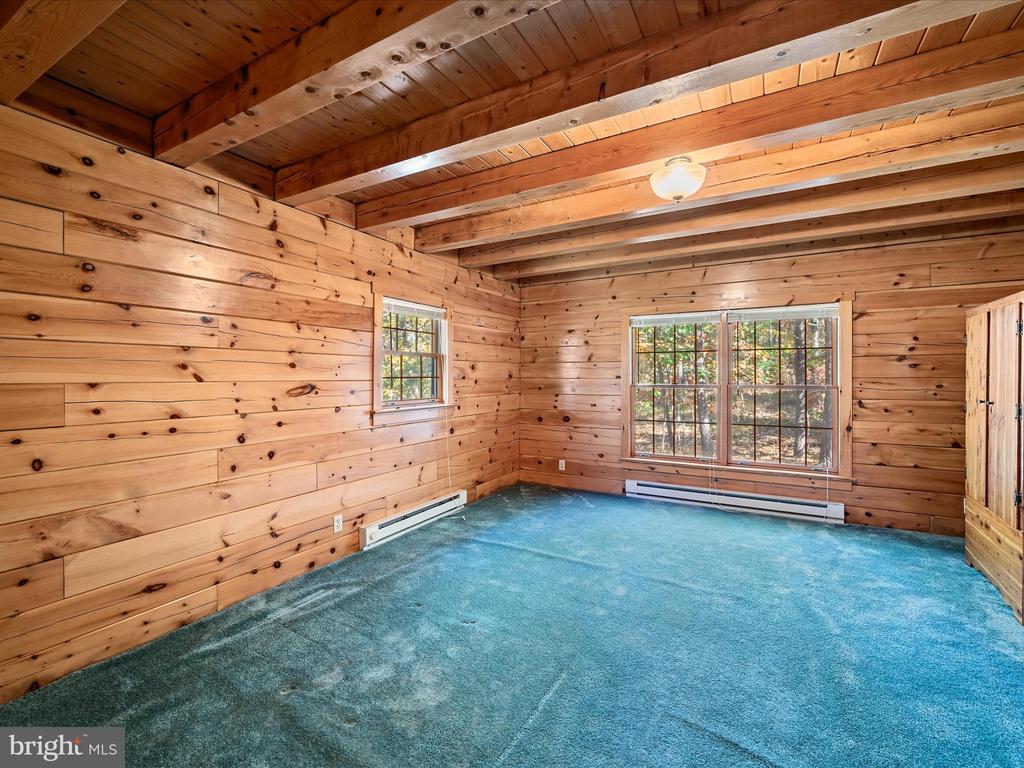 175 NIXON DRIVE