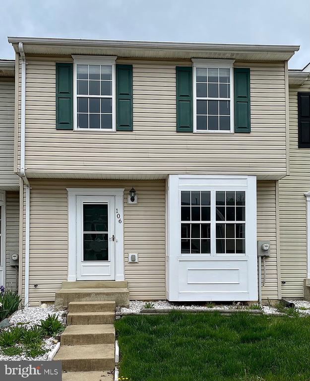 106 PERIDOT PLACE