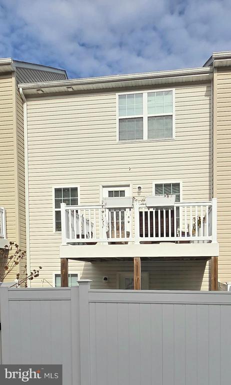 203 SAGE CIRCLE