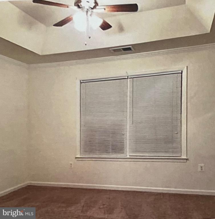 203 SAGE CIRCLE