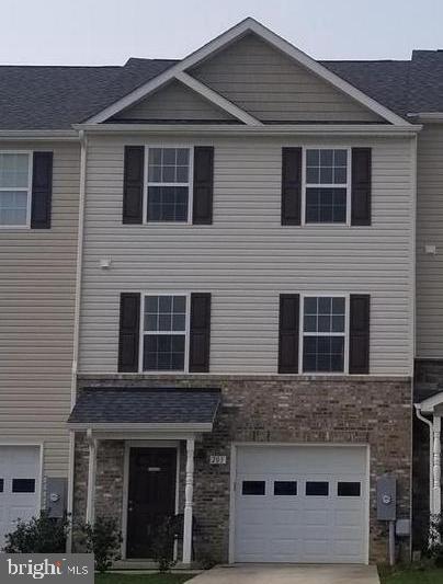 203 SAGE CIRCLE
