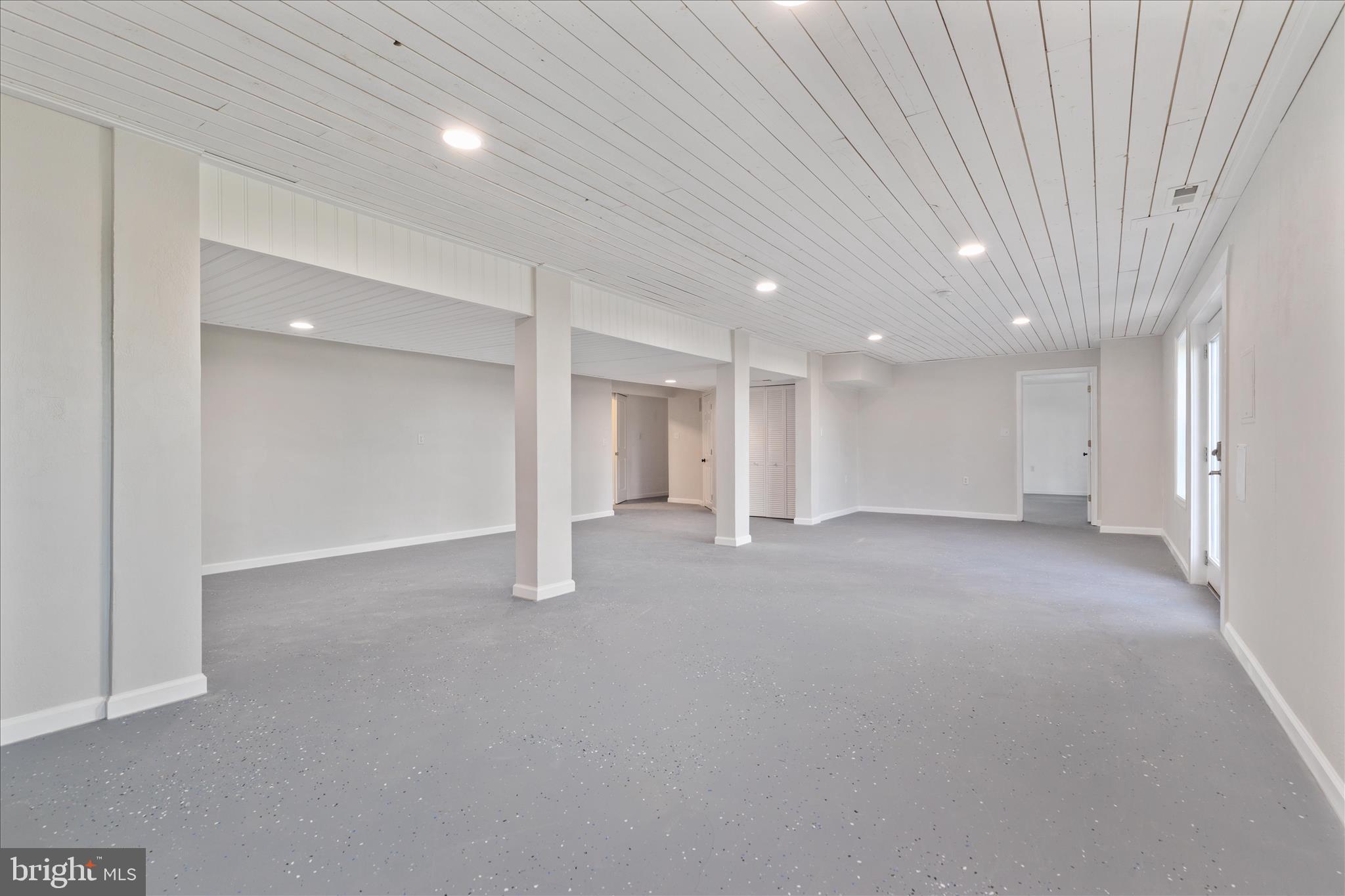 199 MEETING HOUSE DRIVE