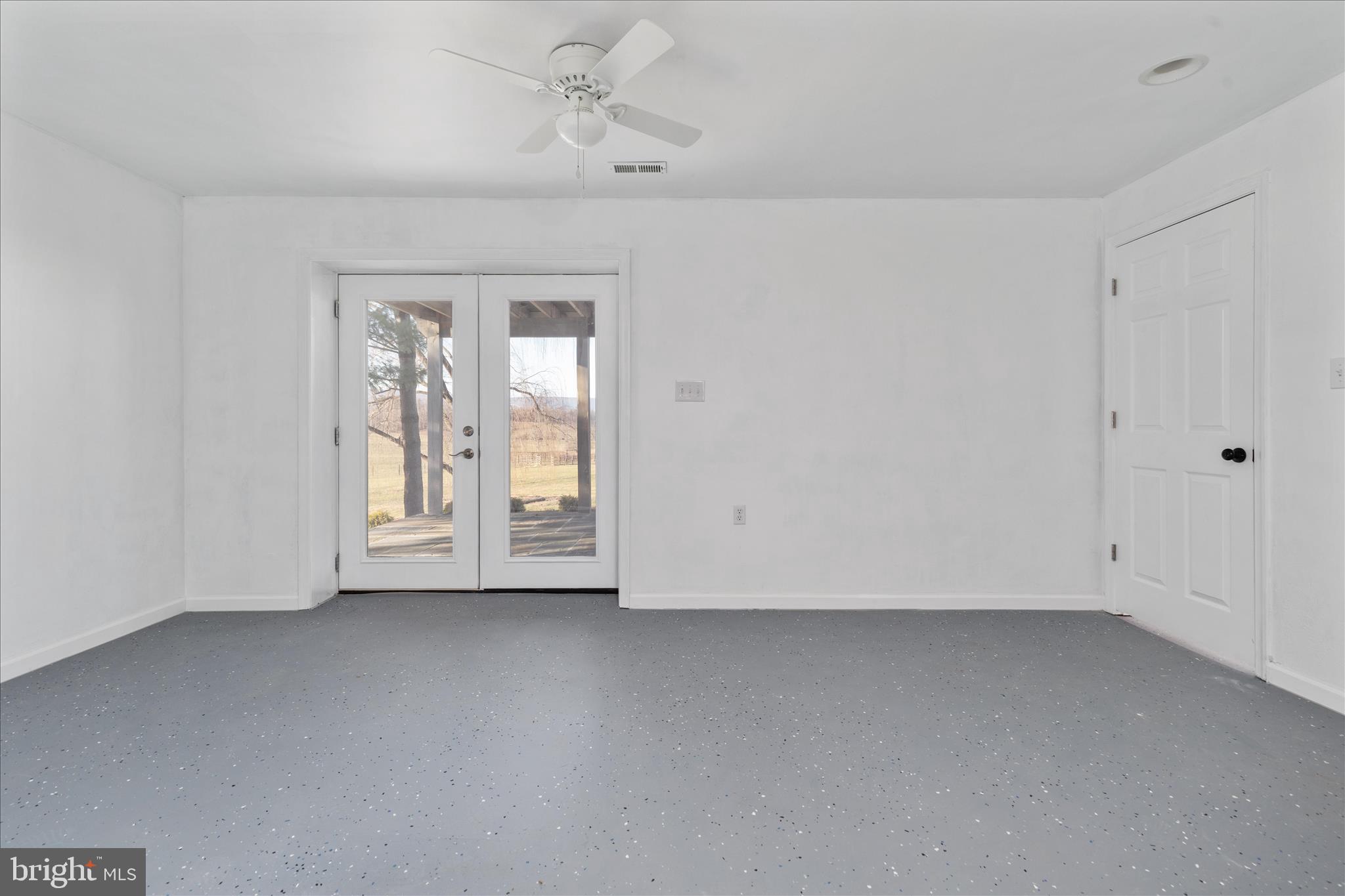 199 MEETING HOUSE DRIVE