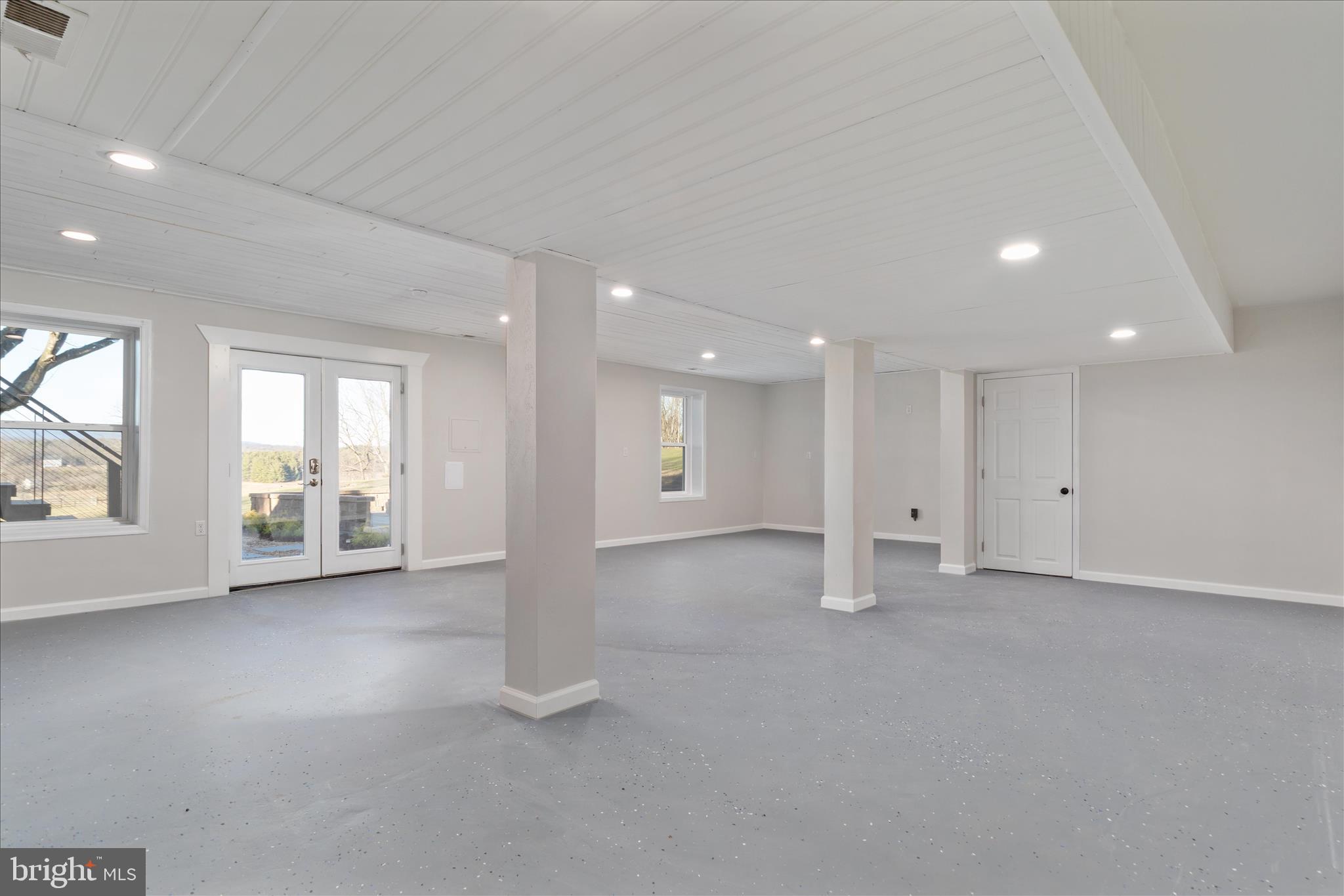 199 MEETING HOUSE DRIVE