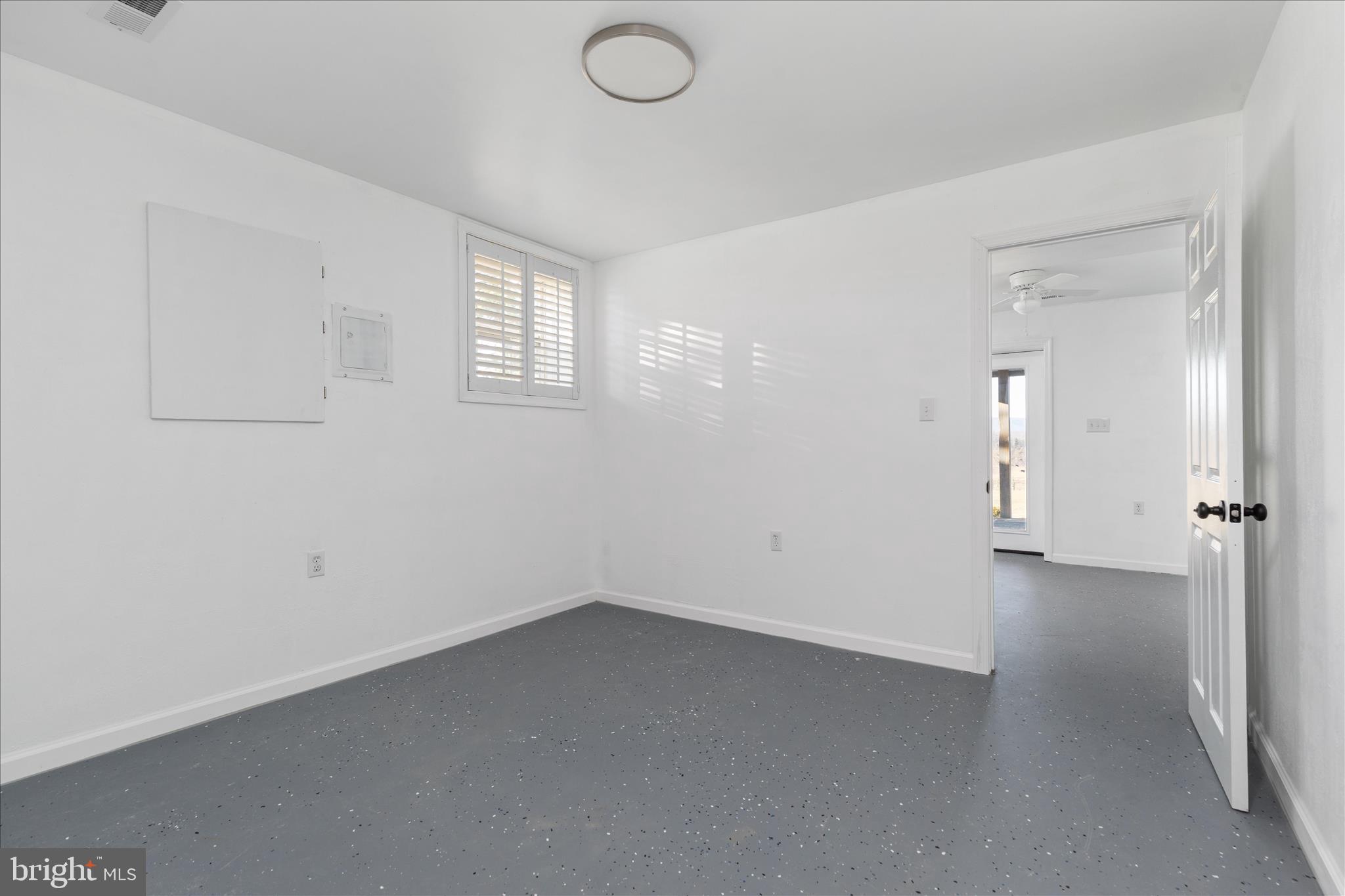 199 MEETING HOUSE DRIVE