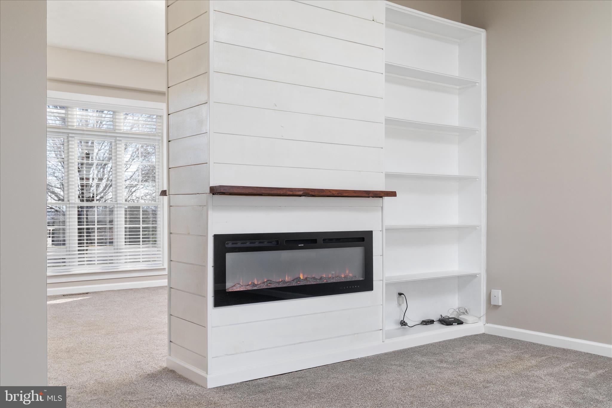 199 MEETING HOUSE DRIVE