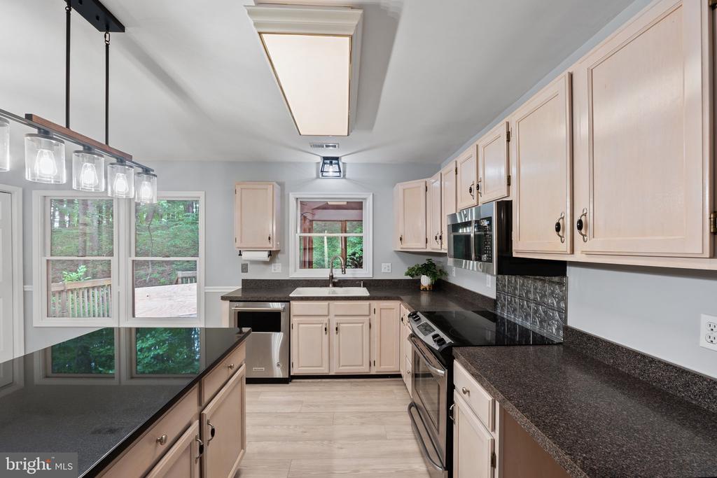 1420 FISHEL ROAD