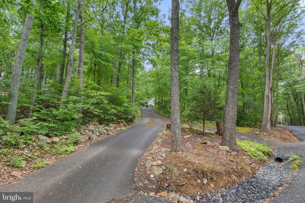 1420 FISHEL ROAD