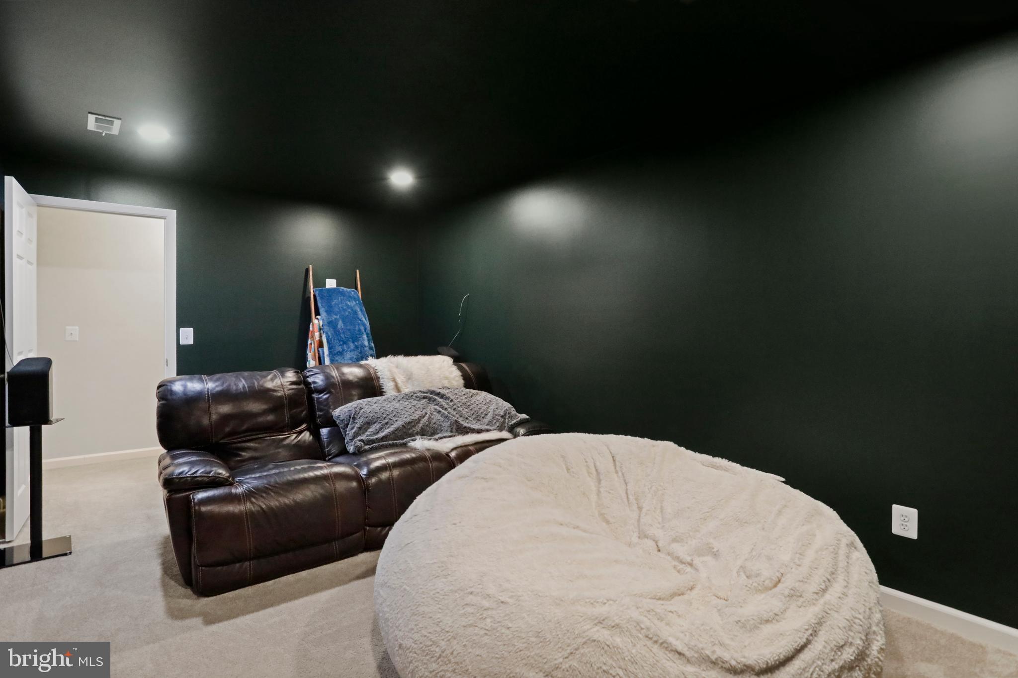 150 NORLAND KNOLL DRIVE