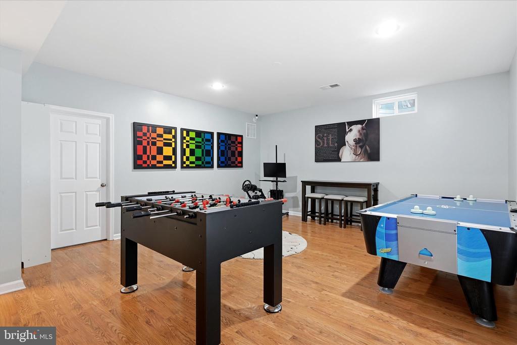 105 GARRET COURT