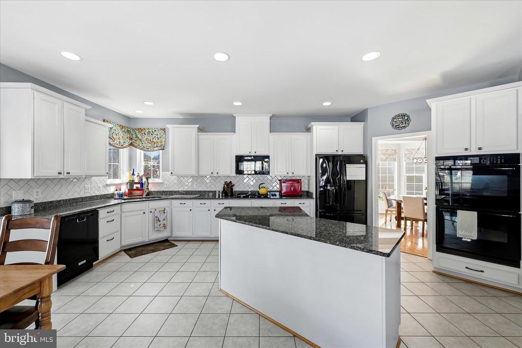 105 GARRET COURT